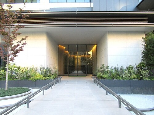 ブランズ渋谷桜丘 エントランス