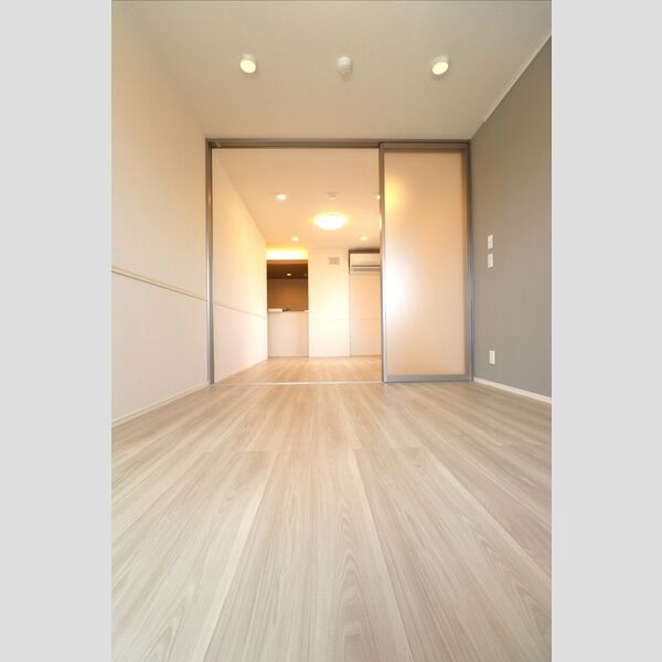 グラナーデ谷原 ダイニング