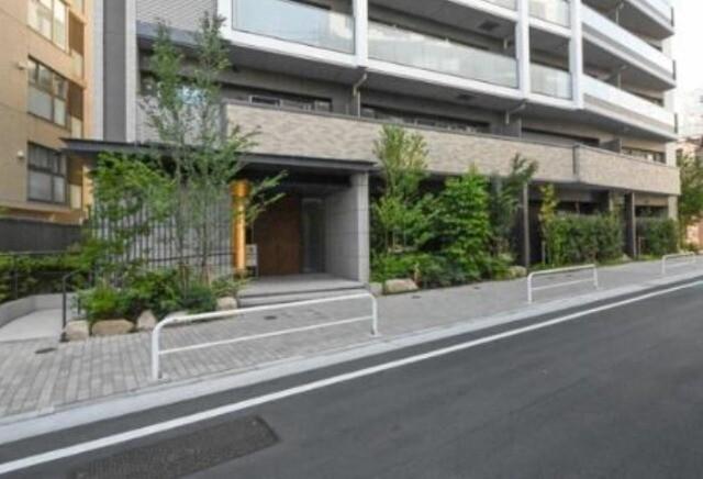 リビオ四谷 外観