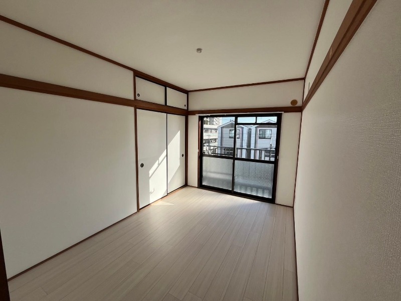 クロノス鶴間West 内観