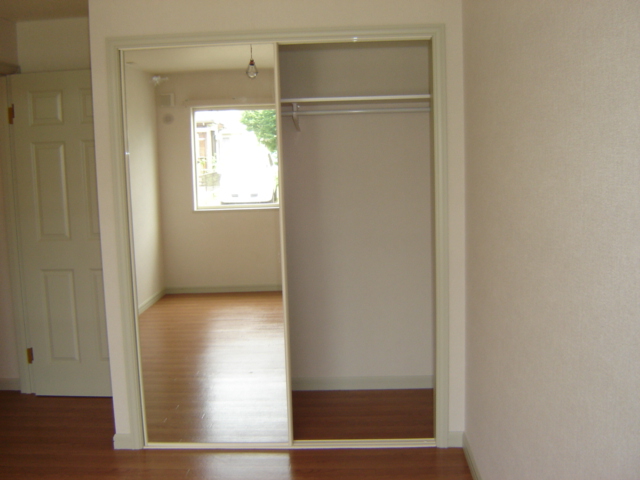 クライン・ブルーメ 洋室