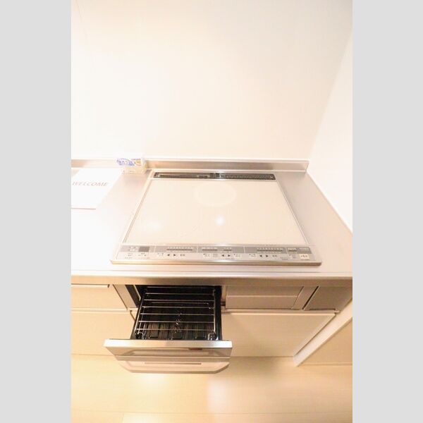 ヴェルサン調布105号室 IHコンロ