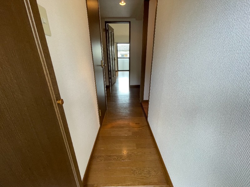 メルベーユワコー2階 玄関