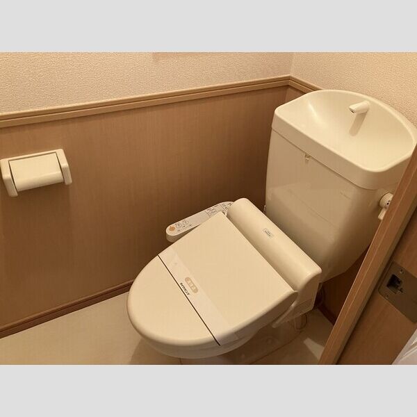 ラウレア201号室 温水洗浄暖房便座