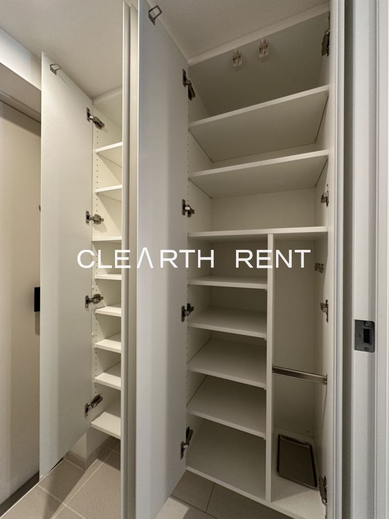 ＧＲＡＮ ＰＡＳＥＯ三宿3階 シューズボックス