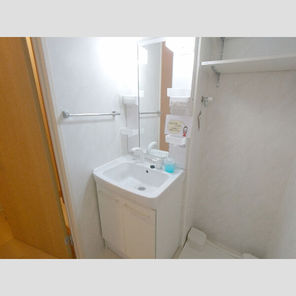 メゾンエミールドゥ 洗髪洗面化粧台