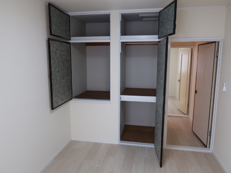 グリーンハイツ朝霞1階 収納