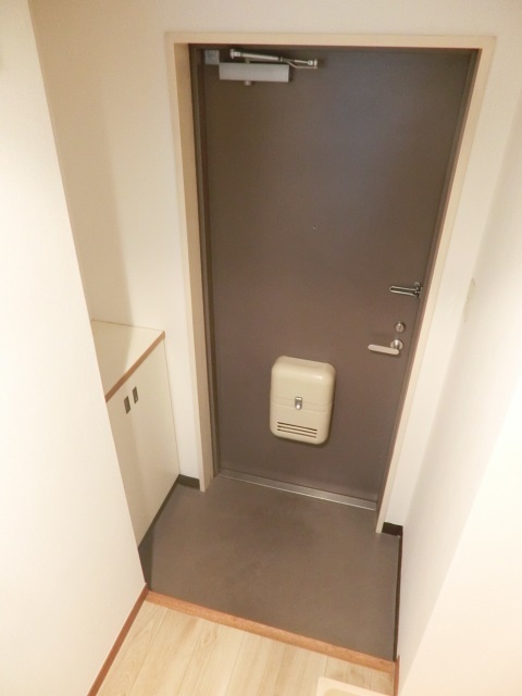 カーサ小杉0203号室 皆様をお迎えする玄関☆