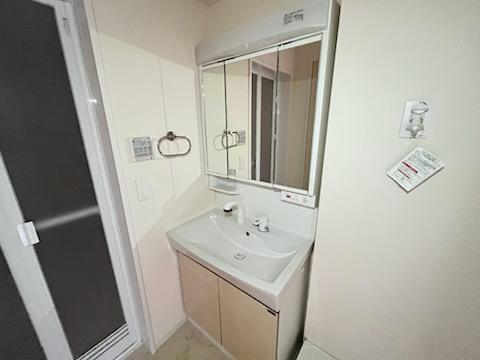 クー・プレゾン 洗髪洗面化粧台