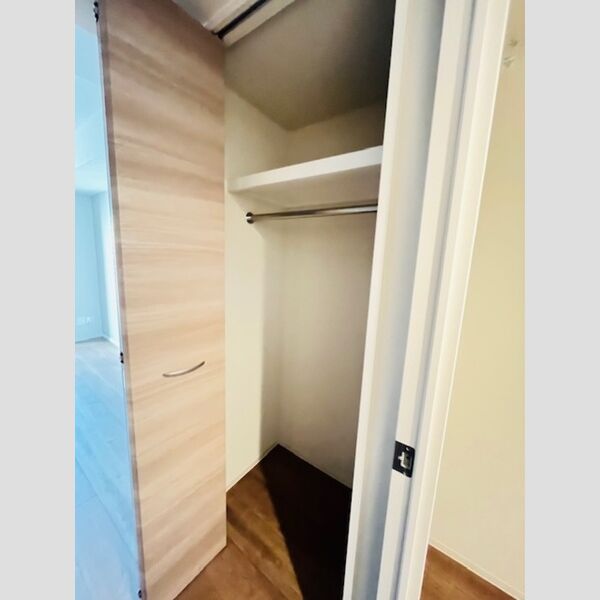 ファンディ平塚 クローゼット