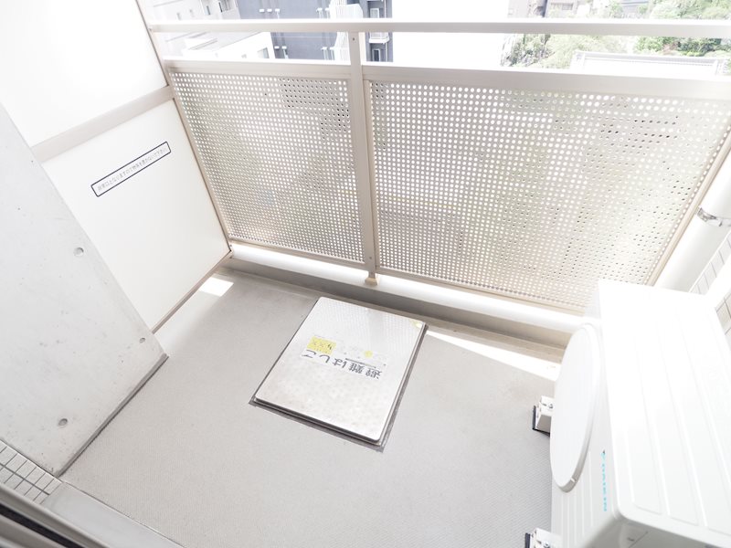 レジディア文京本駒込5階 バルコニー