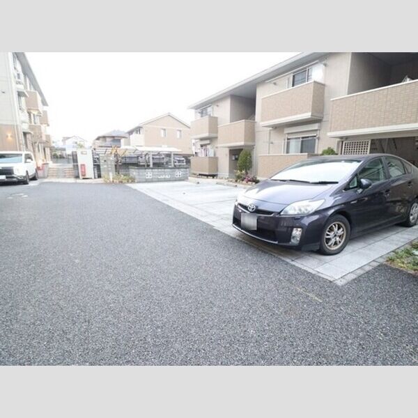 ベルレージュ　D 駐車場