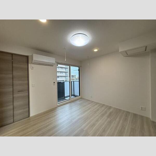 セレスティア大谷田Ⅱ301号室 洋室