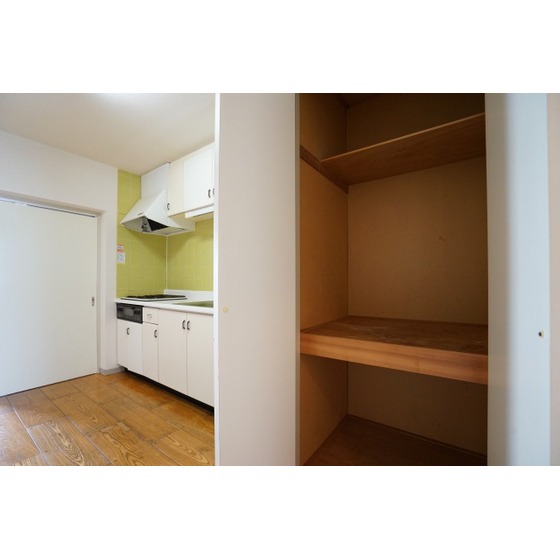 パークヒル航空公園 ダイニング　収納