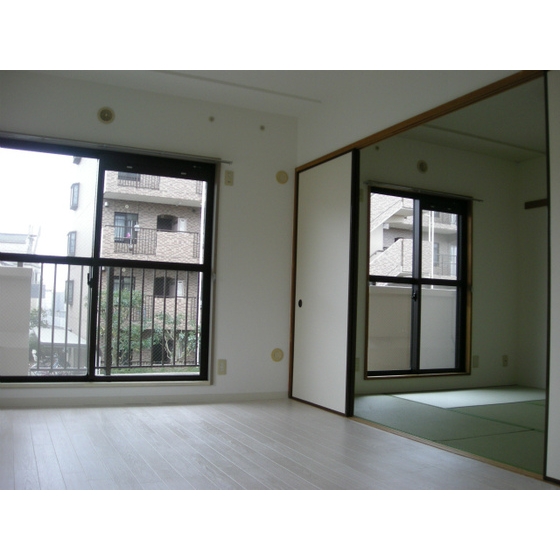 モンティクロ壱番館 内観