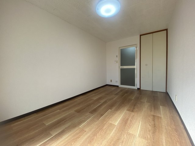 メゾンエイト0203号室 内観