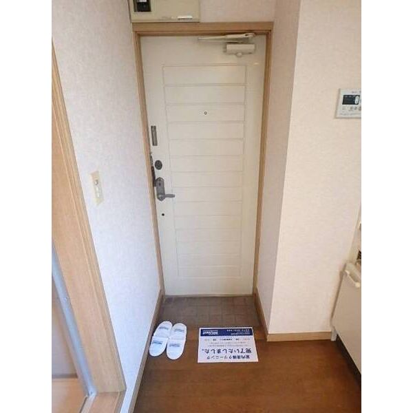 ハイムまことB棟 玄関