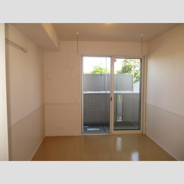 グランヒル302号室 居室