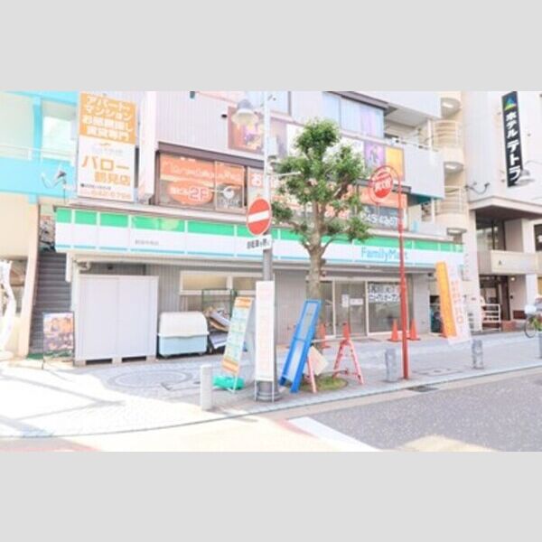 D-Bloom Court ファミリーマート鶴見中央店