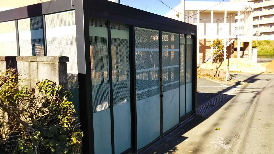 レオパレス楓210号室 ゴミ庫