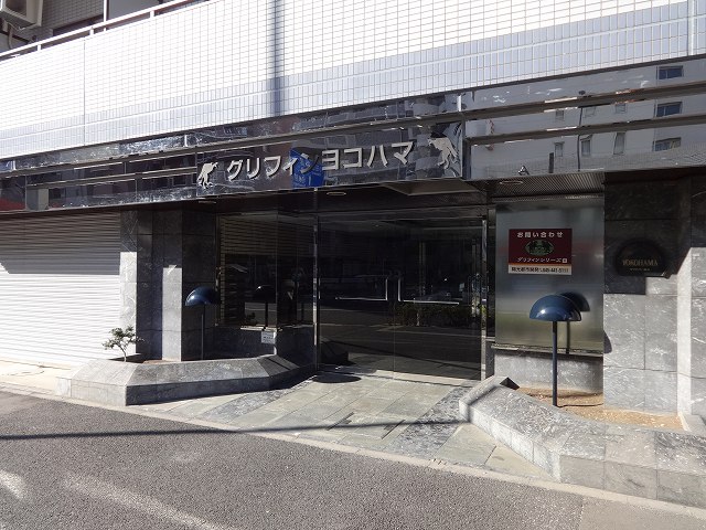 グリフィン横浜7階 エントランス