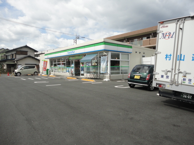 ポラリス ファミリーマート日野栄町店