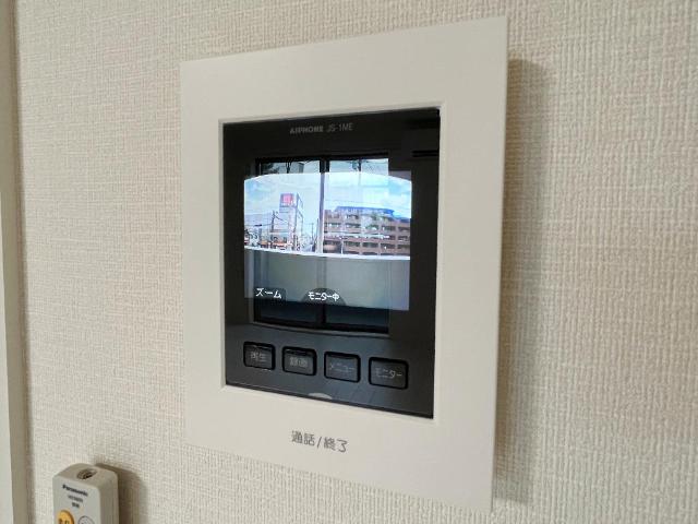 フォルビート203号室 カメラ付インターホン