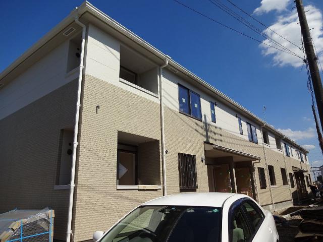 シャイン　ガーデン 外観写真（昼）