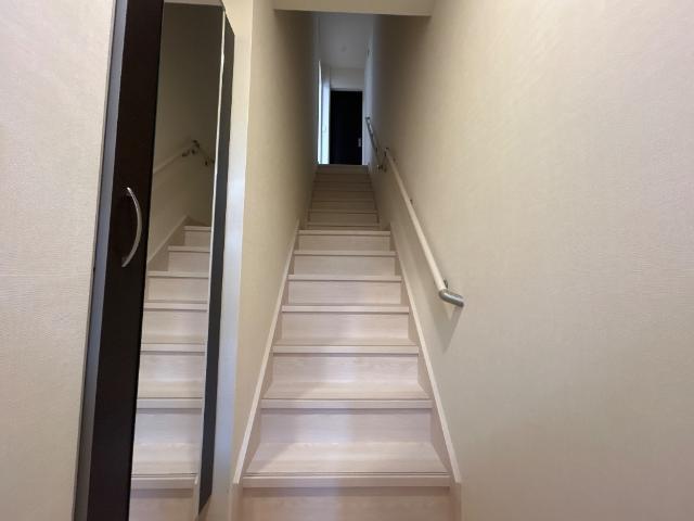 リベーラならはら 玄関