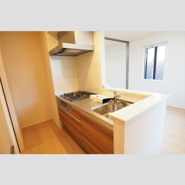 グラディーヴォレ106号室 キッチン