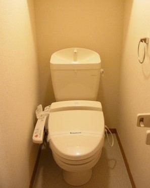 レオパレスＭＩＹＡＢＩ101号室 温水洗浄便座付き