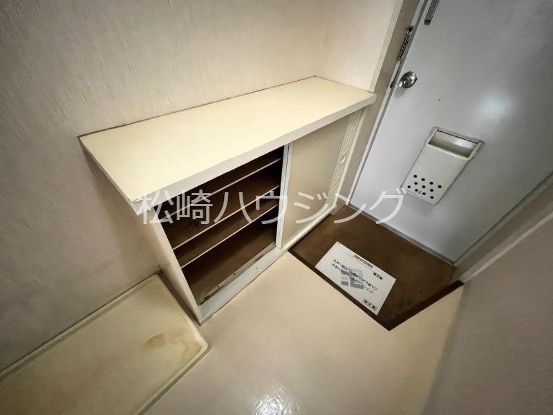 グランヴェル中野1階 玄関