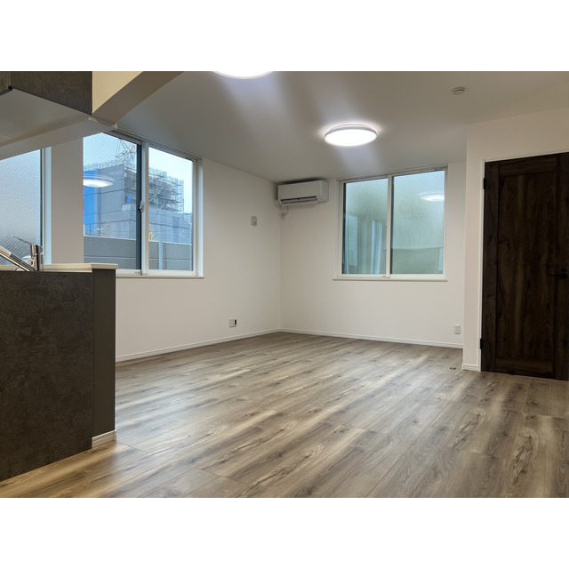 白山2丁目戸建 リビング