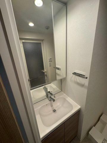 GENOVIA久地0502号室 洗面
