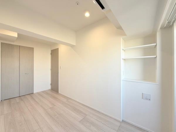 エレミ本蓮沼7階 リビング