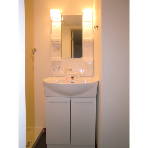 ＬＥＧＥＮＤ104号室 内観