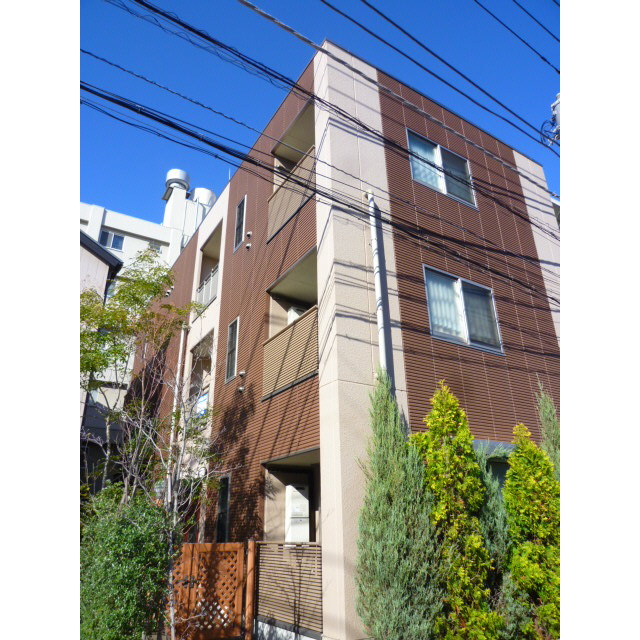 アンプルール フェール Lien.K.M 外観