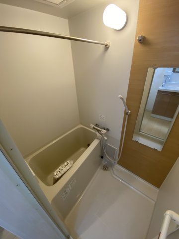 エプコット阪東橋101号室 お風呂