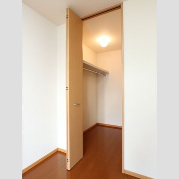 モナリエ柏 ウォークインクローゼット