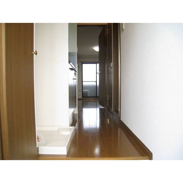 アンプルール フェール グランデール104号室 玄関