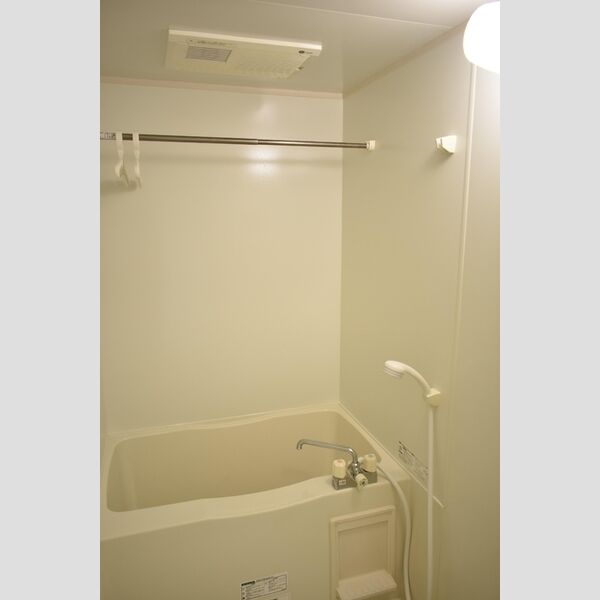 ハピネス107号室 バスルーム