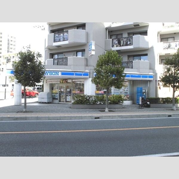 ブランヴェニール101号室 ローソン北浦和一丁目店(636m)