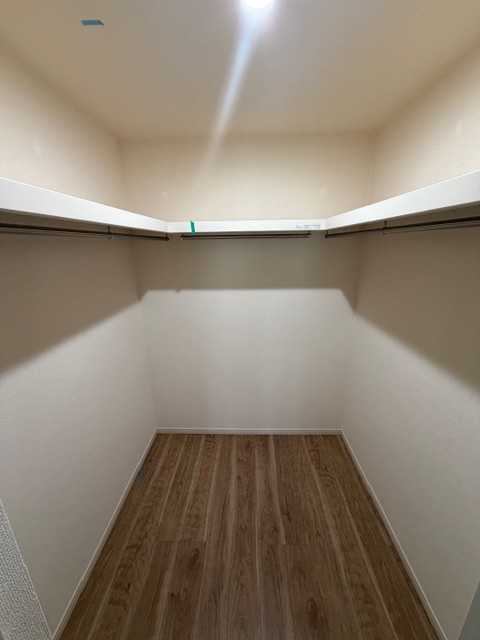 ＡｌｉｖｉｏB号室 収納