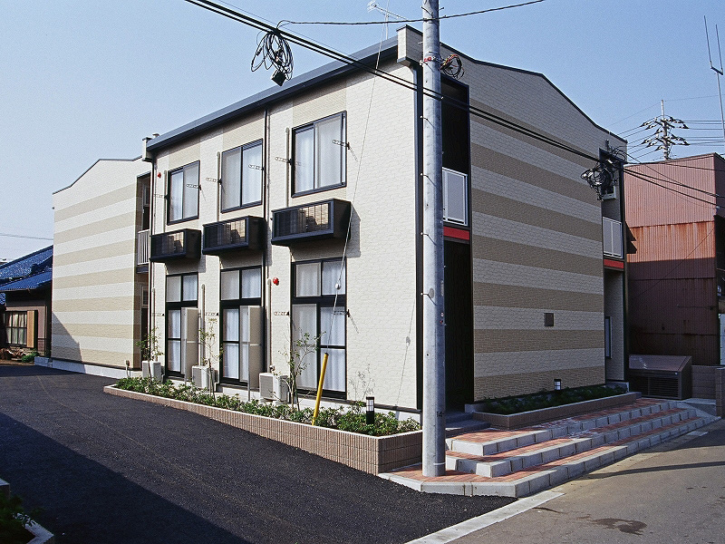 レオパレスサンステラの外観画像