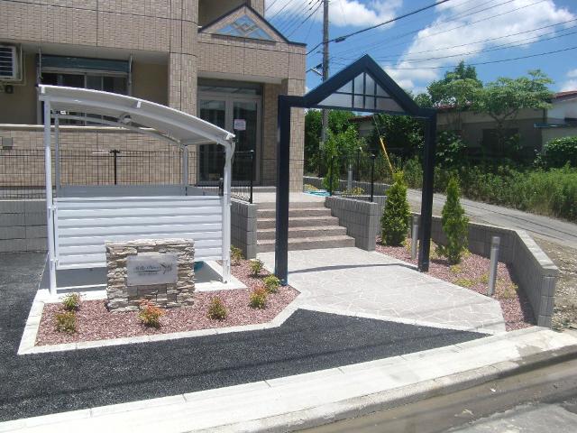 ステラ・ビアンカ 外観写真（昼）