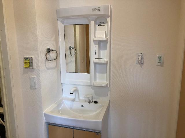 エスポワールⅠ 洗髪洗面化粧台