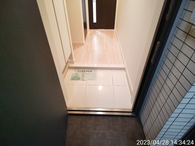 プレシス東神田 玄関