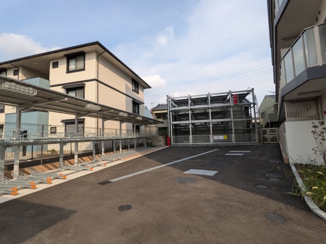 エヌステージ西船橋市川0418号室 駐車場