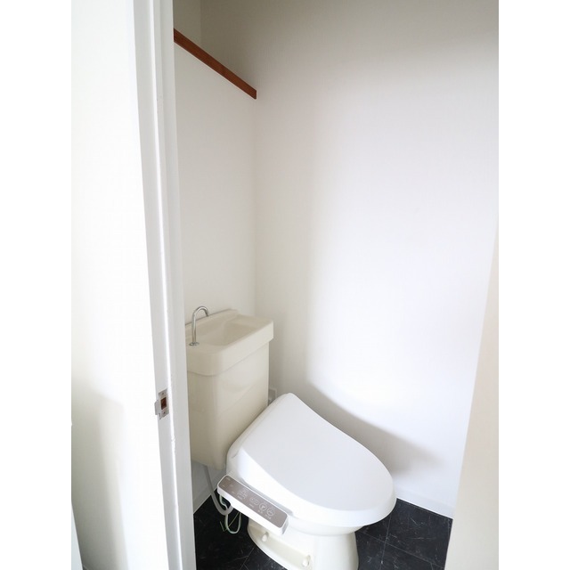 パールコーポ202号室 内観