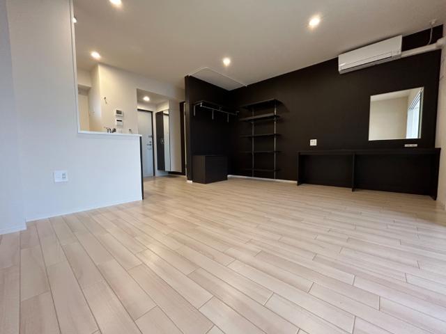 ｃｉｃｌａｍｉｎｏ（チクラミーノ） リビング（イメージ）